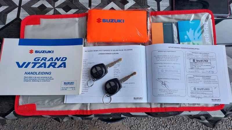 Suzuki Grand vitara 2.0i, бензин, 4&#215;4, Навигация, снимка 13 - Автомобили и джипове - 46783123