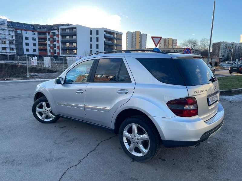 Mercedes-Benz ML 320 Sport, снимка 2 - Автомобили и джипове - 48603919