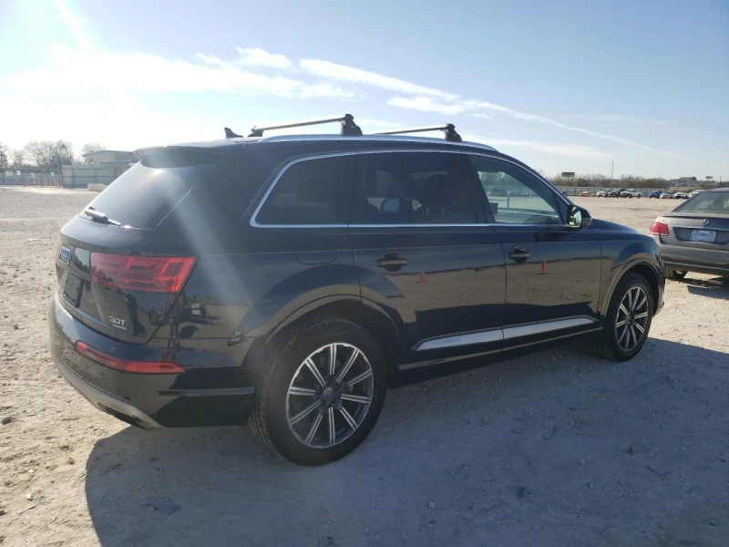 Audi Q7 PREMIUM PLUS CARFAX АВТО КРЕДИТ , снимка 5 - Автомобили и джипове - 49455179