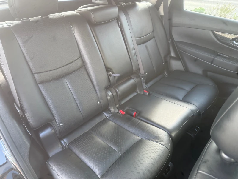 Nissan X-trail FACELIFT 2.0 4x4 AUT. 360 FULL ШВЕЙЦАРИЯ, снимка 14 - Автомобили и джипове - 51899232