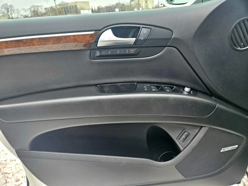 Audi Q7 3.0 TDI* Quattro* S-line* Facelift, снимка 14 - Автомобили и джипове - 52223024