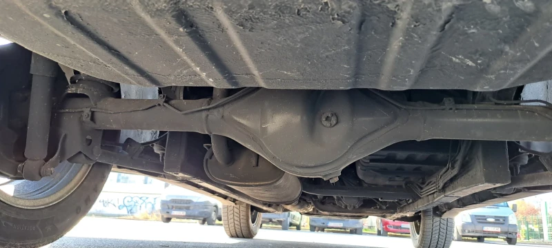 Suzuki Vitara  2.0 V6, снимка 13 - Автомобили и джипове - 52369872