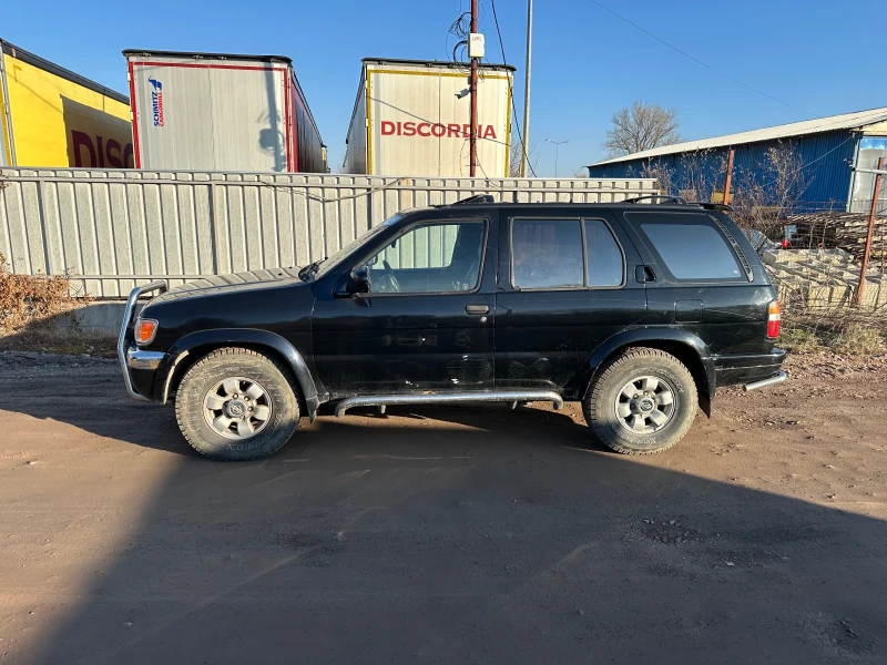 Nissan Pathfinder, снимка 6 - Автомобили и джипове - 53203276