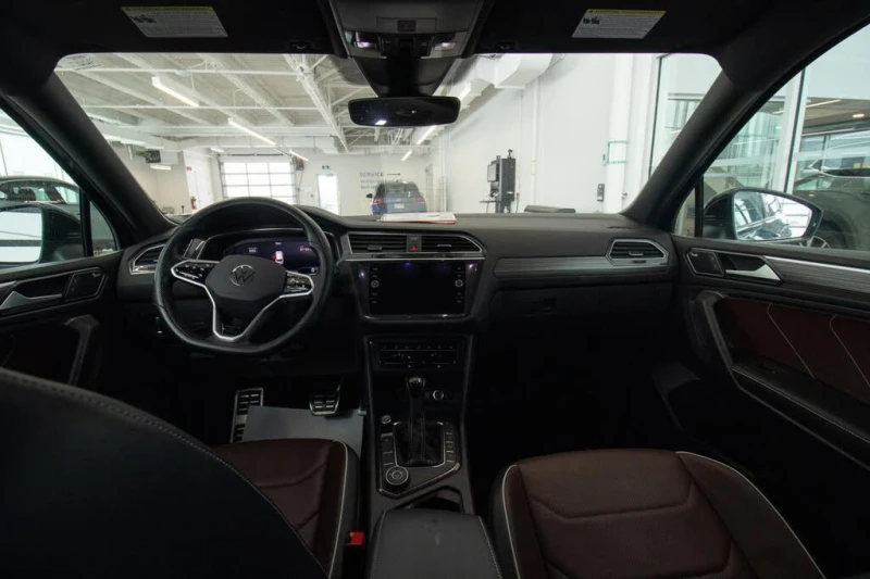 VW Tiguan Highline R-Line 4Motion* MEMORY* KEYLESS* , снимка 13 - Автомобили и джипове - 53432472