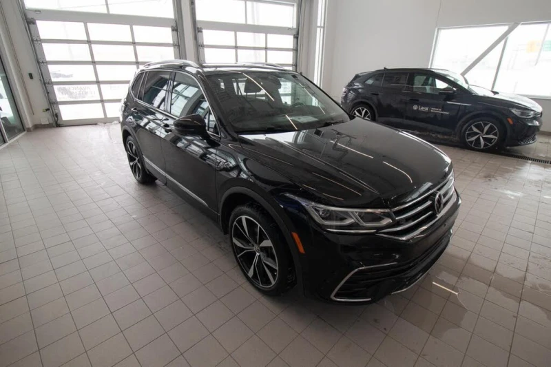 VW Tiguan Highline R-Line 4Motion* MEMORY* KEYLESS* , снимка 7 - Автомобили и джипове - 53432472