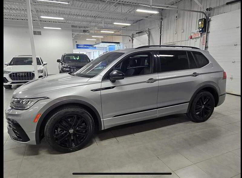 VW Tiguan R-LINE* COMFORTLINE* 4MOTION* DIGITAL* , снимка 2 - Автомобили и джипове - 54823836