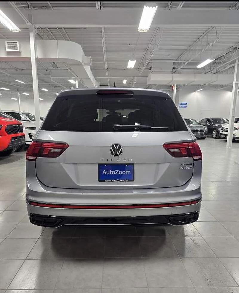VW Tiguan R-LINE* COMFORTLINE* 4MOTION* DIGITAL* , снимка 4 - Автомобили и джипове - 54823836