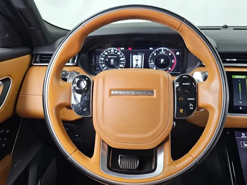 Land Rover Range Rover Velar 3.0 D300 R-DYNAMIC HSE, снимка 13 - Автомобили и джипове - 55705806