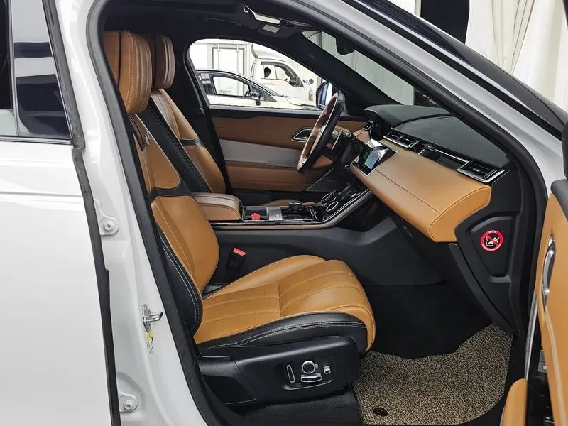 Land Rover Range Rover Velar 3.0 D300 R-DYNAMIC HSE, снимка 11 - Автомобили и джипове - 55705806