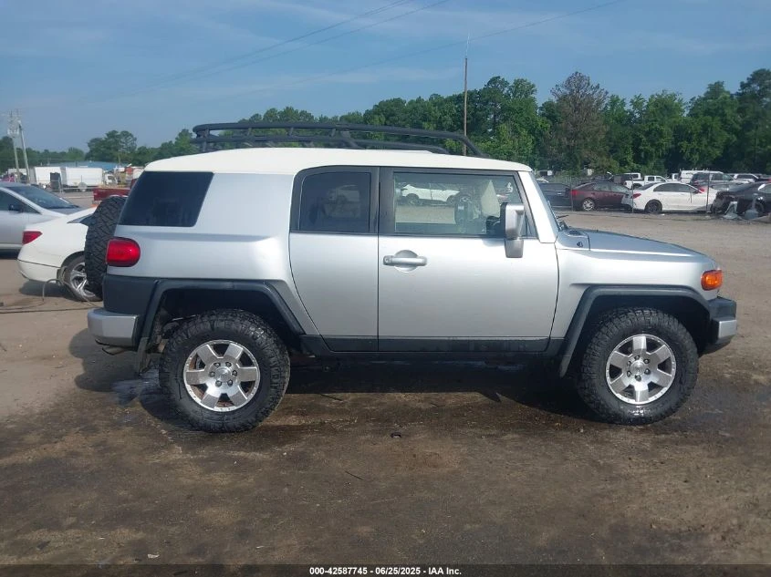 Toyota Fj cruiser 2008 TOYOTA FJ CRUISER - изображение 5