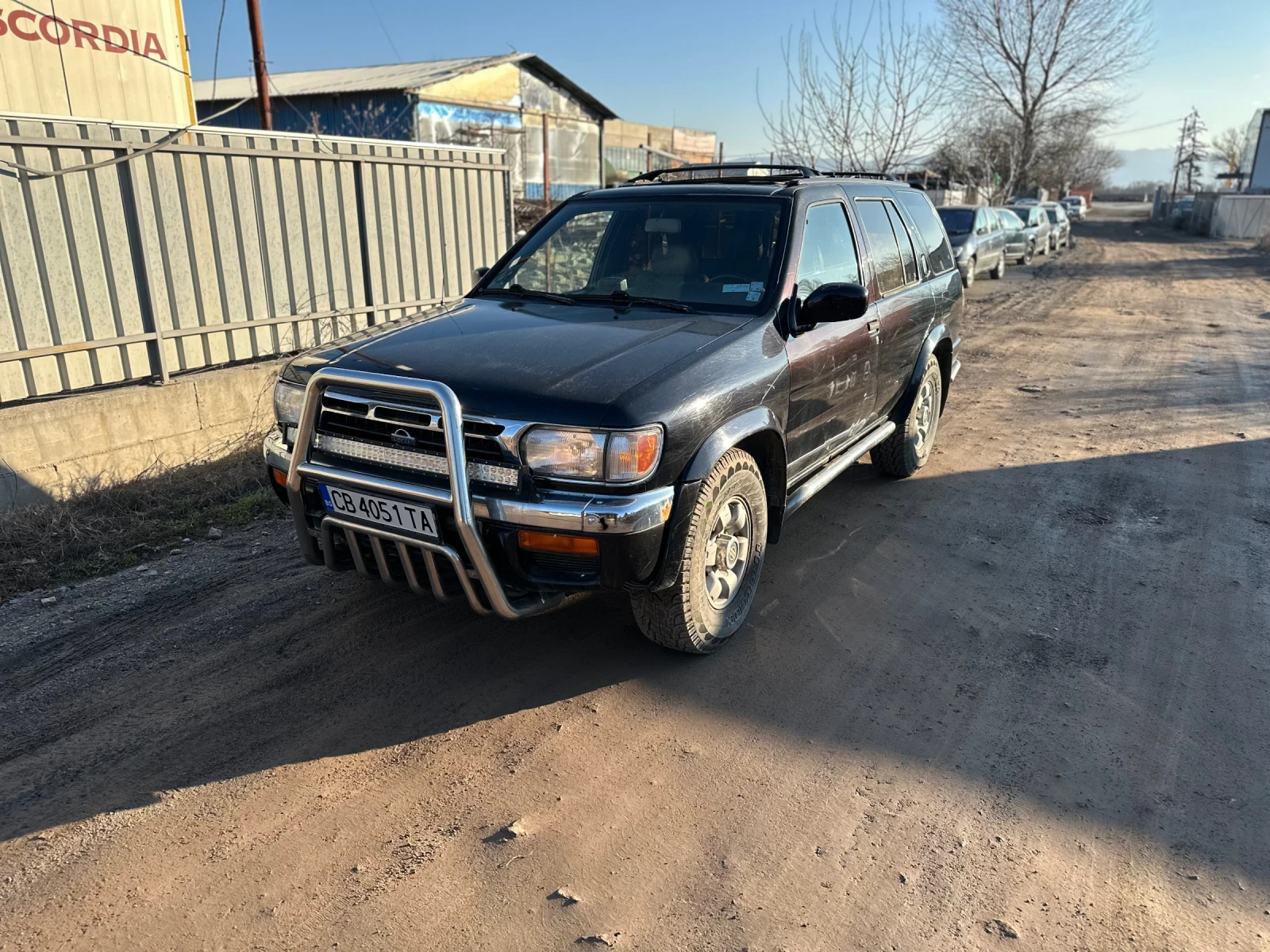 Nissan Pathfinder  - изображение 2