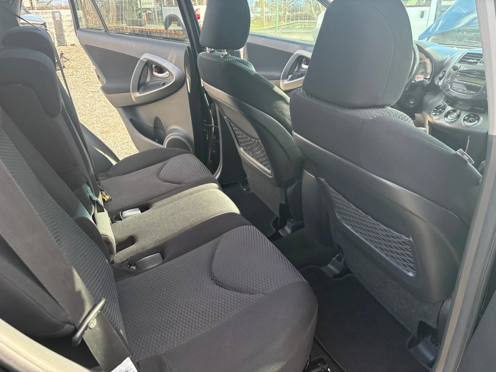 Toyota Rav4  - изображение 10