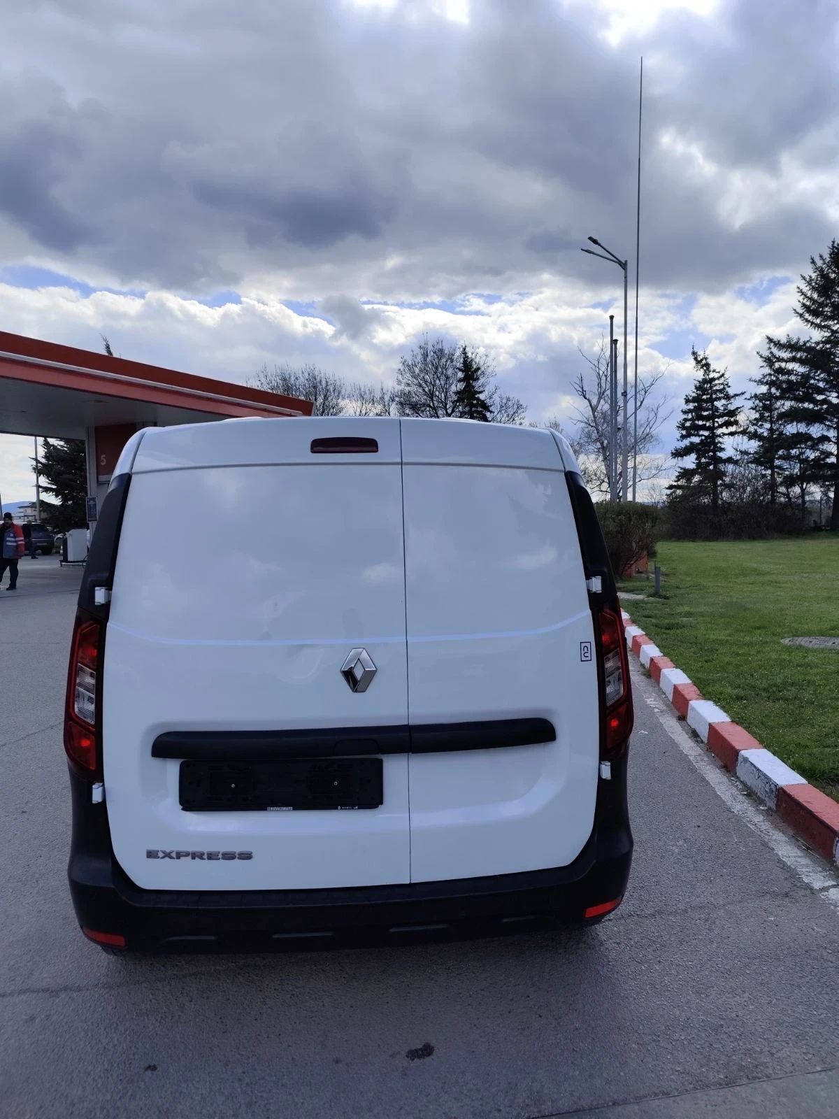 Renault Express 1.5DCI, снимка 6 - Автомобили и джипове - 54155548