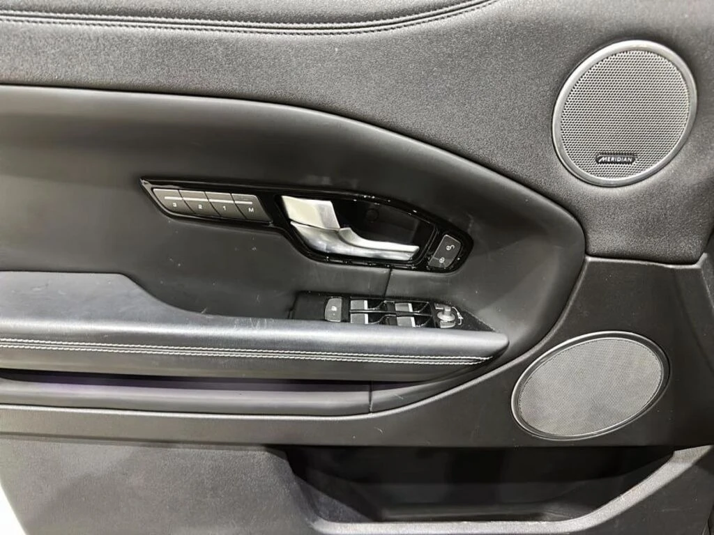 Land Rover Range Rover Evoque HSE, снимка 8 - Автомобили и джипове - 54217824