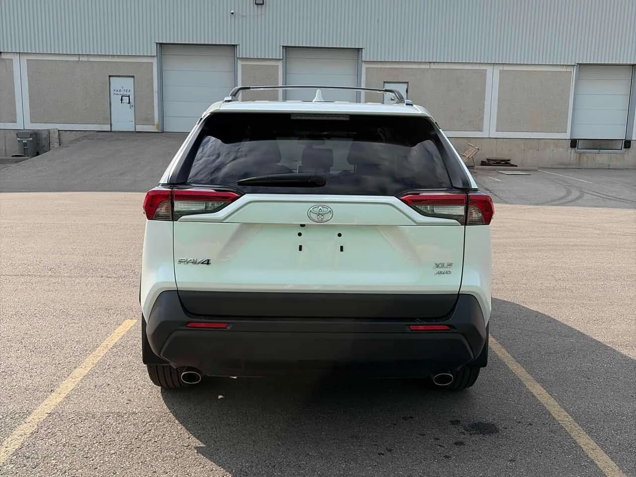 Toyota Rav4 * XLE * CARFAX * ОПЦИЯ ЗА ФИНАНСИРАНЕ * , снимка 4 - Автомобили и джипове - 55580653