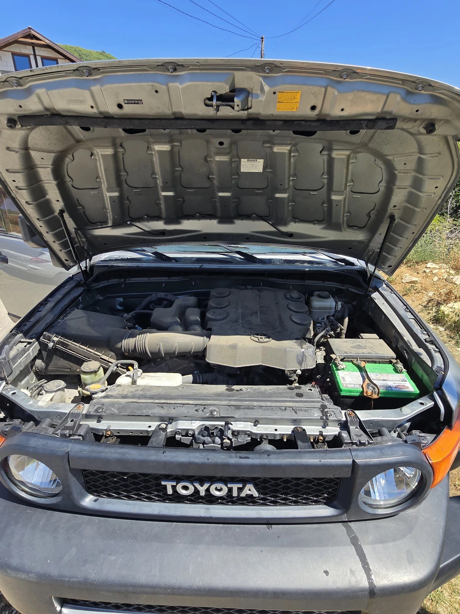 Toyota Fj cruiser 4.0-VVTI, снимка 11 - Автомобили и джипове - 55675499