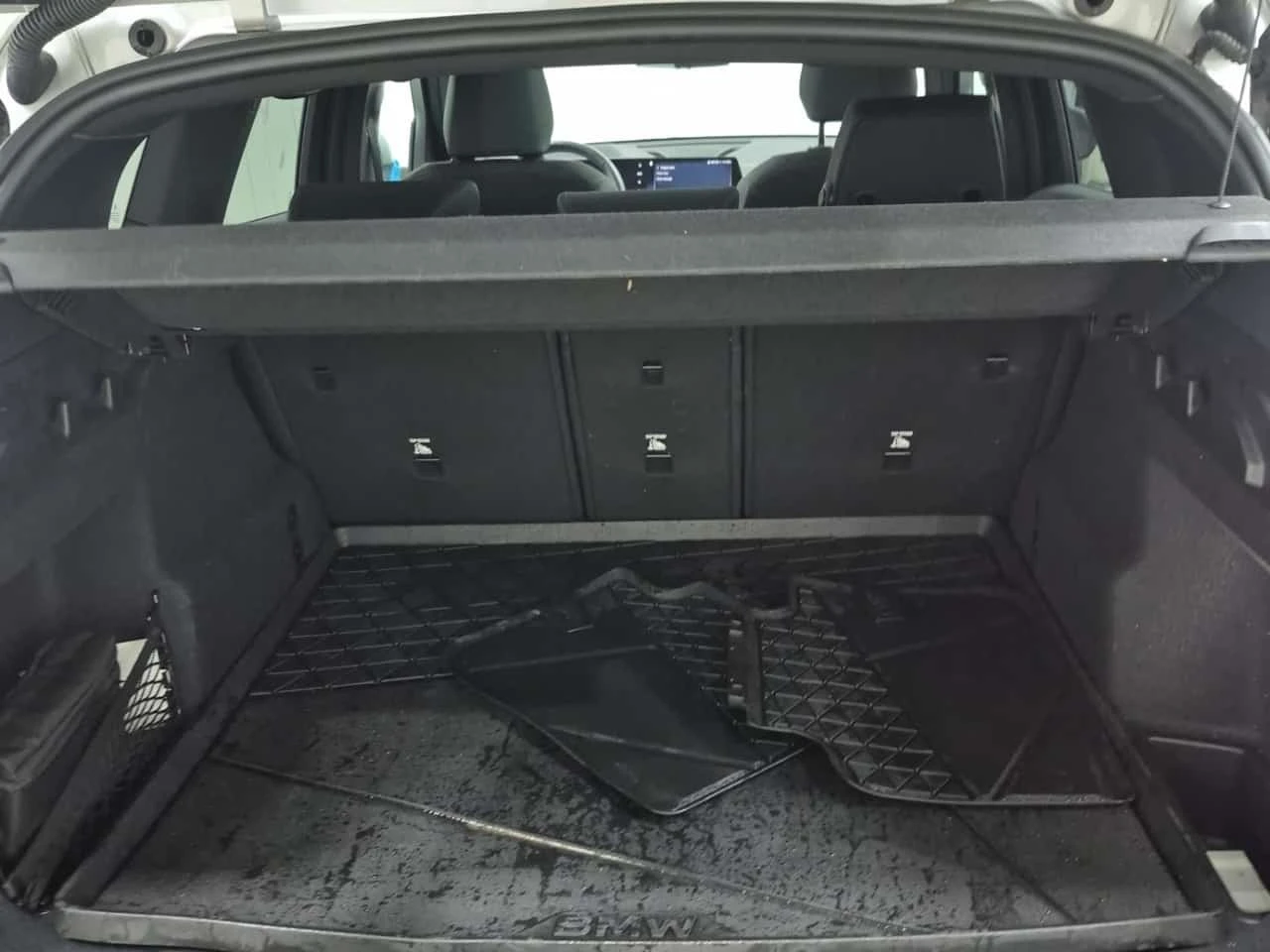 BMW X1 Xdrive28i| HAR/KAR| HUD| PANO| , снимка 14 - Автомобили и джипове - 56325136