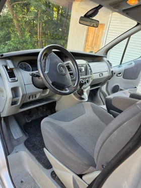 Opel Vivaro КАПАРИРАН, снимка 7