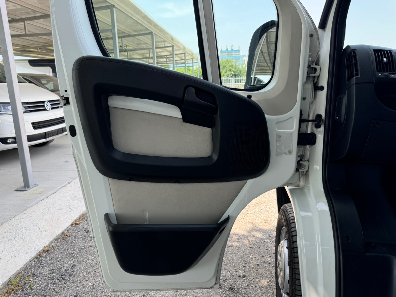 Peugeot Boxer 2.0HDI 2019г L2H1 3-места Багажник, снимка 7 - Бусове и автобуси - 46306830