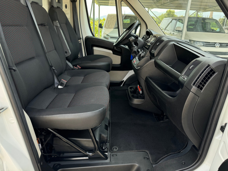 Peugeot Boxer 2.0HDI 2019г L2H1 3-места Багажник, снимка 10 - Бусове и автобуси - 46306830