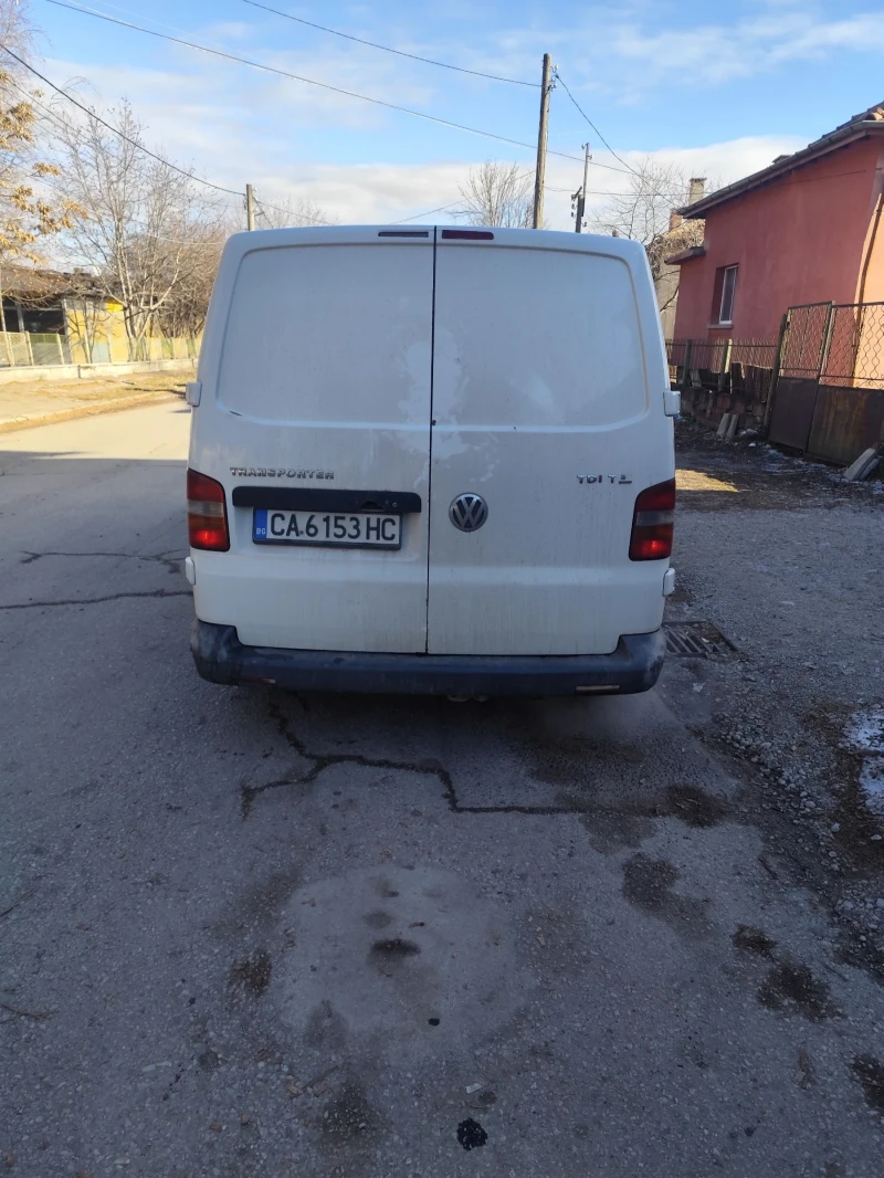 VW T5, снимка 3 - Бусове и автобуси - 48599494