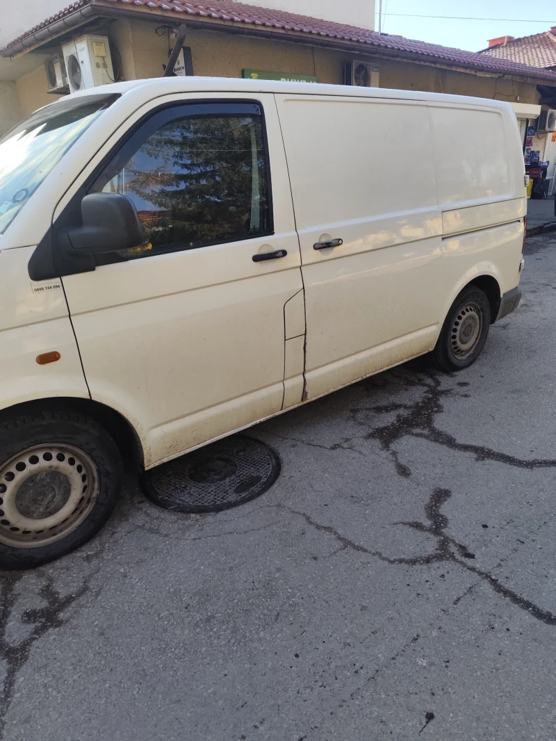 VW T5, снимка 4 - Бусове и автобуси - 48599494