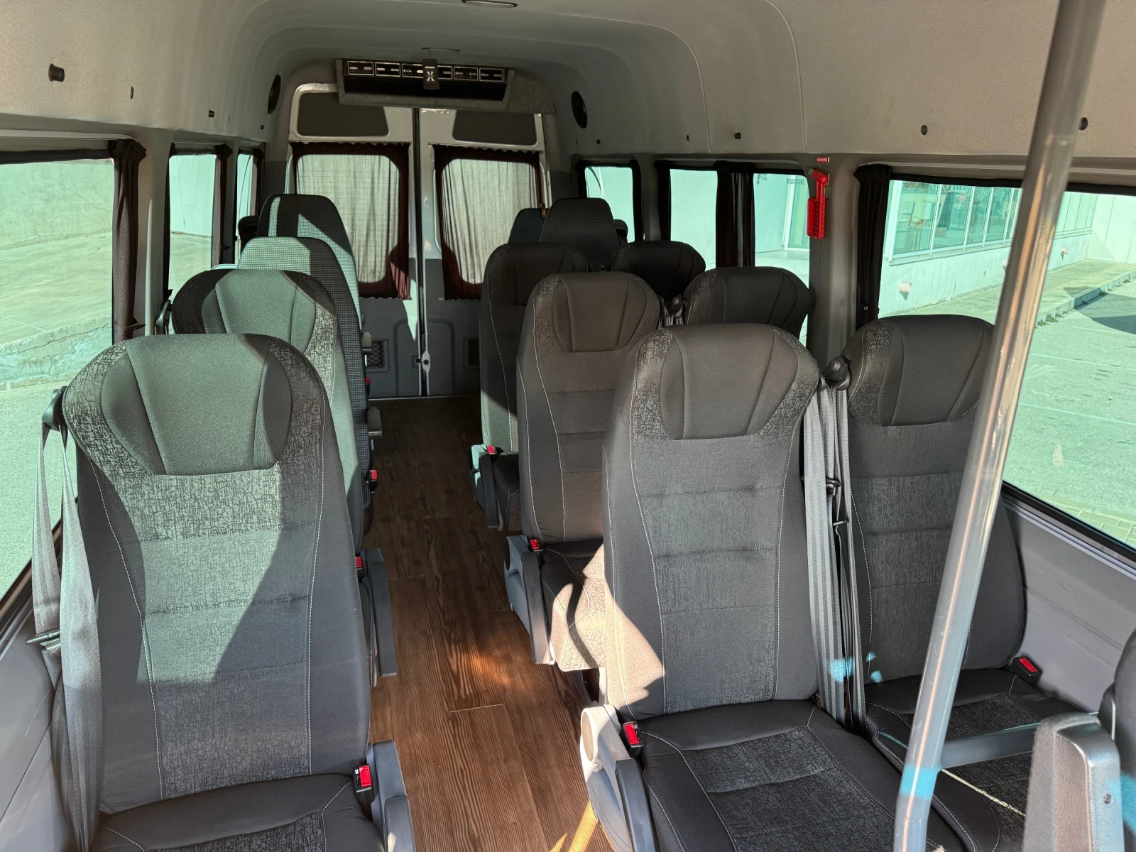 Mercedes-Benz Sprinter  - изображение 8