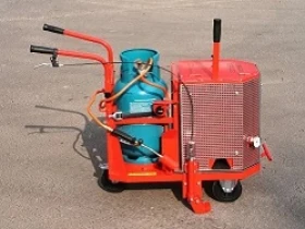 Други специализирани машини Друга Машина за запълване на фуги марка HYDROG модел ZSK