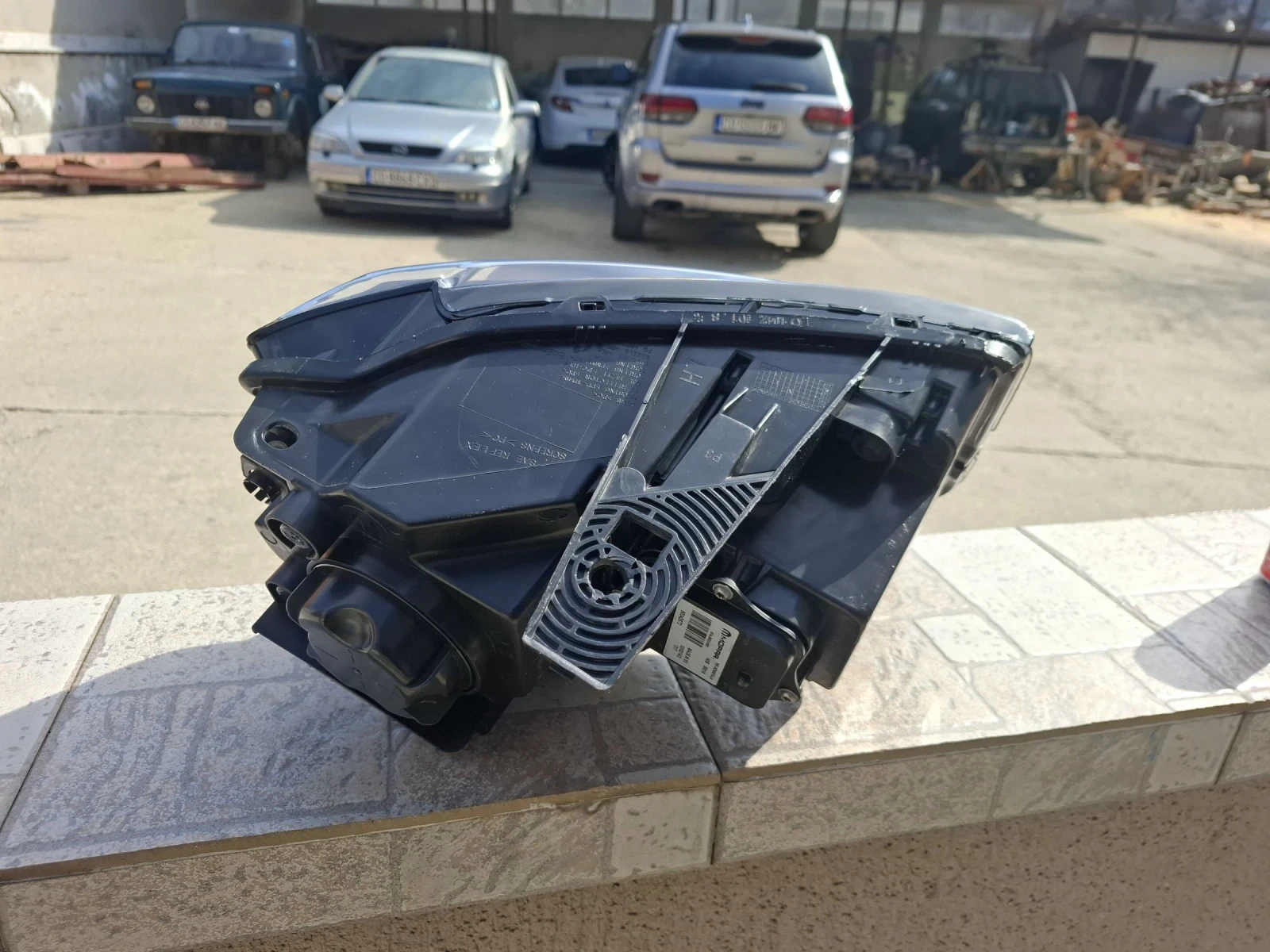 Фар Jeep grand cherokee джип гранд чероки, снимка 4 - Части - 54000915