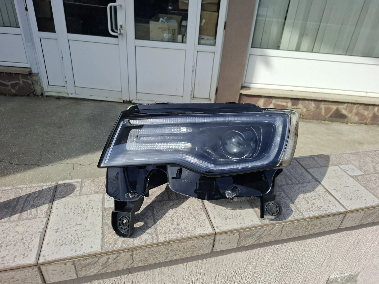 Фар Jeep grand cherokee джип гранд чероки