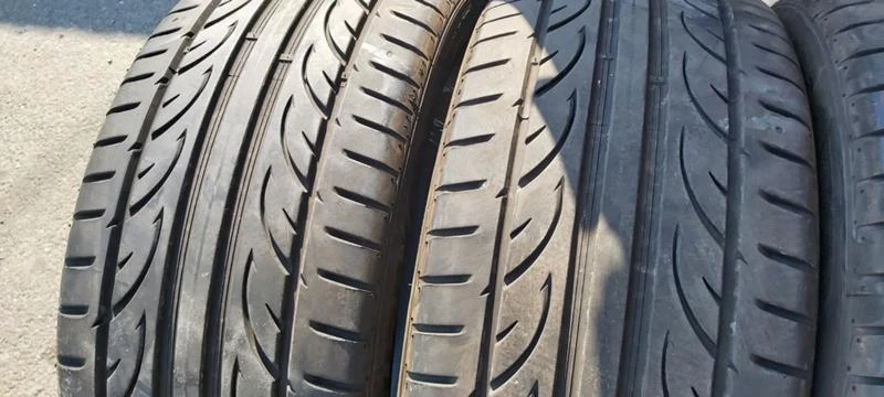 Гуми Летни 225/45R17, снимка 2 - Гуми и джанти - 33849099