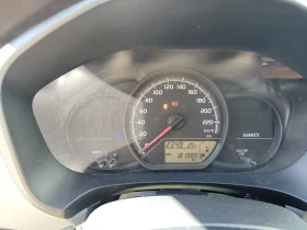 Toyota Yaris, снимка 11