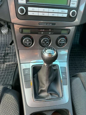 VW Passat 1.9 Tdi BlueMotion 105к.с, снимка 14