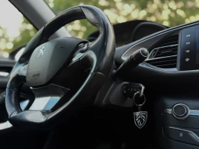 Peugeot 308 SW 1.2 Пано/Кожа, снимка 8
