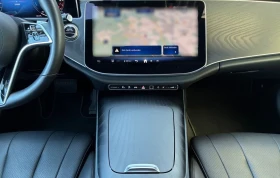 Mercedes-Benz E 300 e / 4-MATIC / AVANRGARDE / 360 / DISTRONIC / MBUX , снимка 12