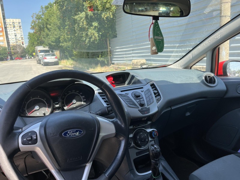 Ford Fiesta 1.4 GAZ, снимка 6 - Автомобили и джипове - 46405061