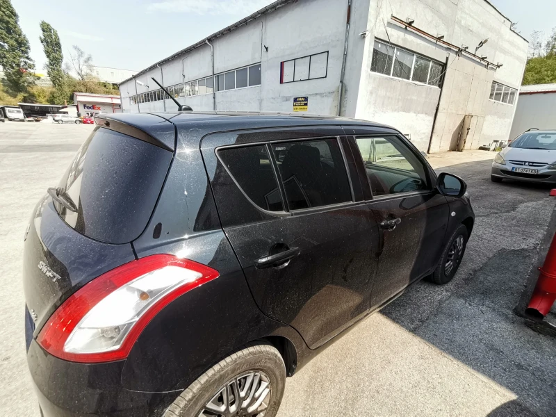 Suzuki Swift 4 x 4 , снимка 7 - Автомобили и джипове - 47040220