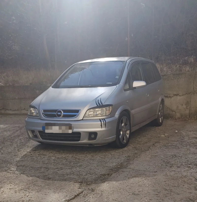 Opel Zafira OPC, снимка 1 - Автомобили и джипове - 48817135