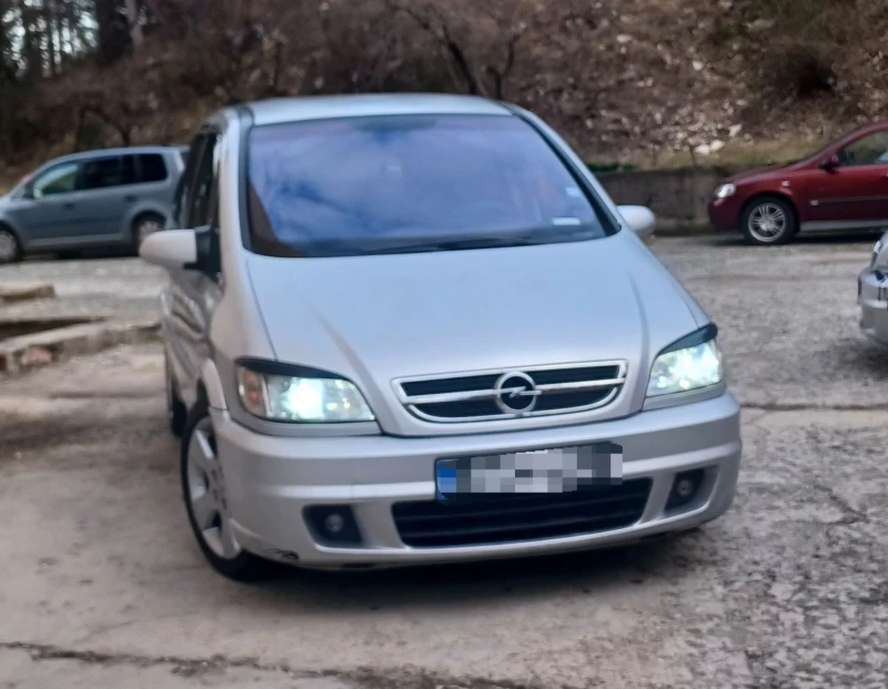 Opel Zafira OPC, снимка 1 - Автомобили и джипове - 48817135