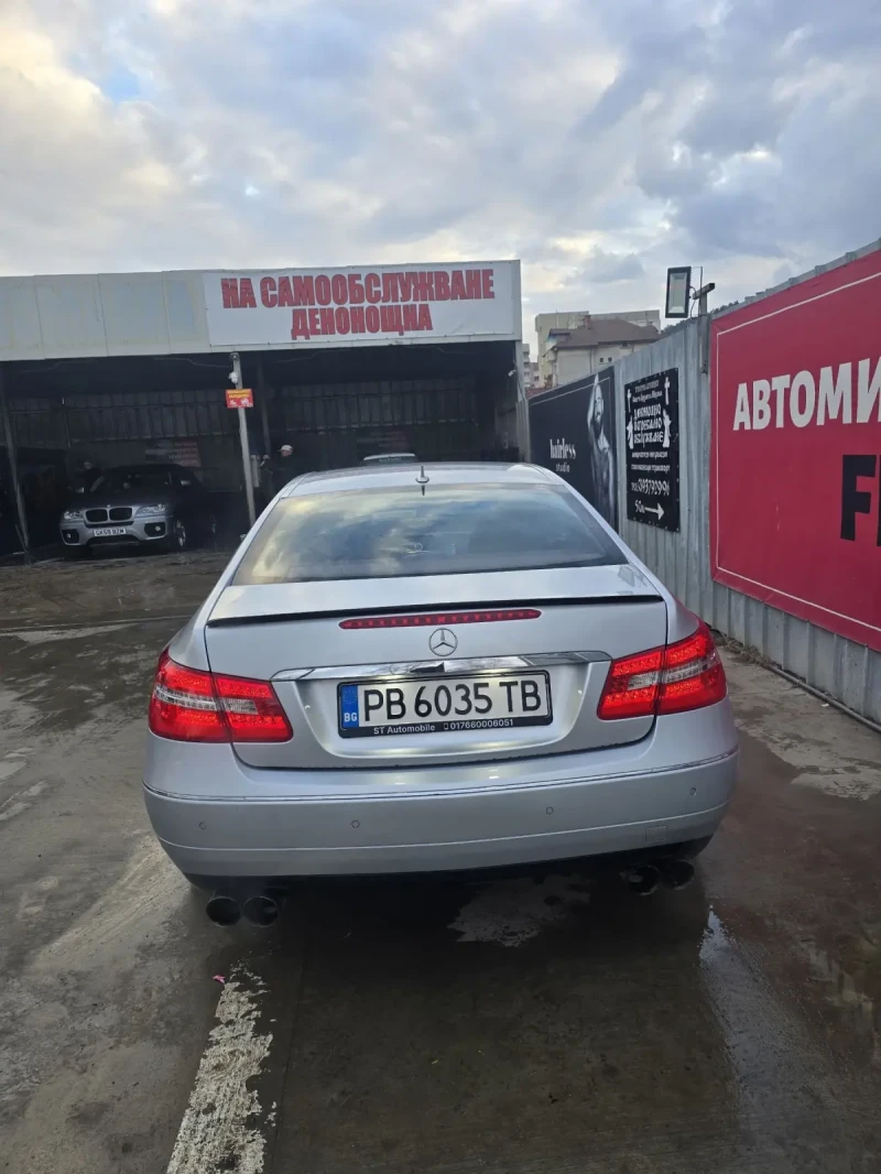 Mercedes-Benz E 350 Coupe, снимка 4 - Автомобили и джипове - 49307785