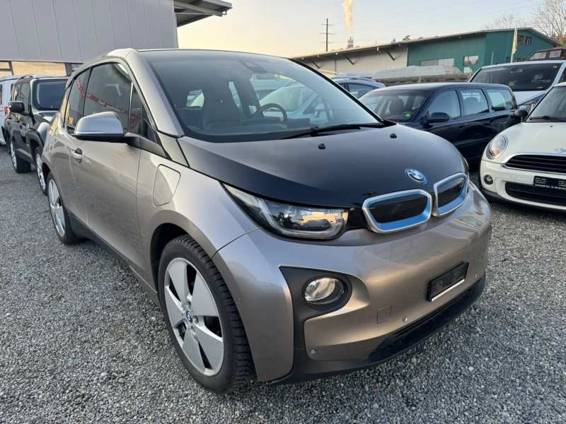 BMW i3 REX , 60Ah, бензинов генератор, I-drive, камера , снимка 2 - Автомобили и джипове - 49088993