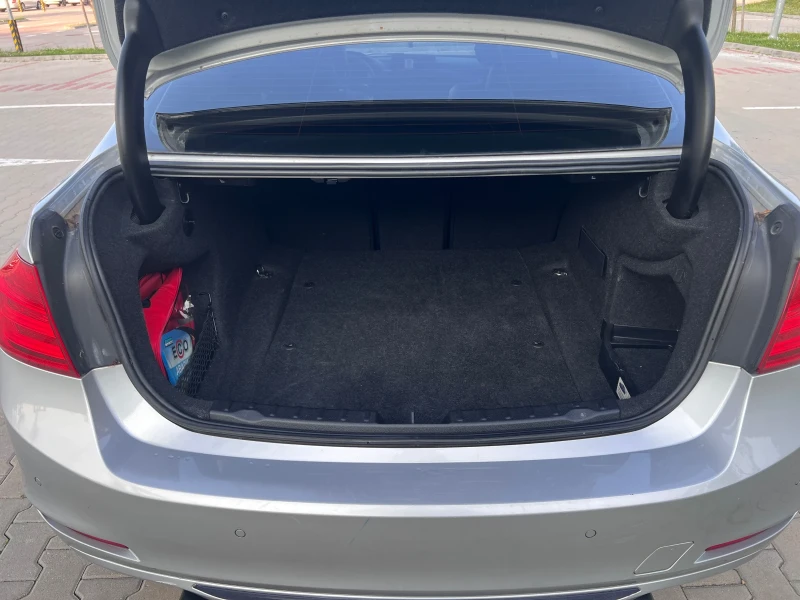 BMW 335 i Xdrive, снимка 13 - Автомобили и джипове - 52452518