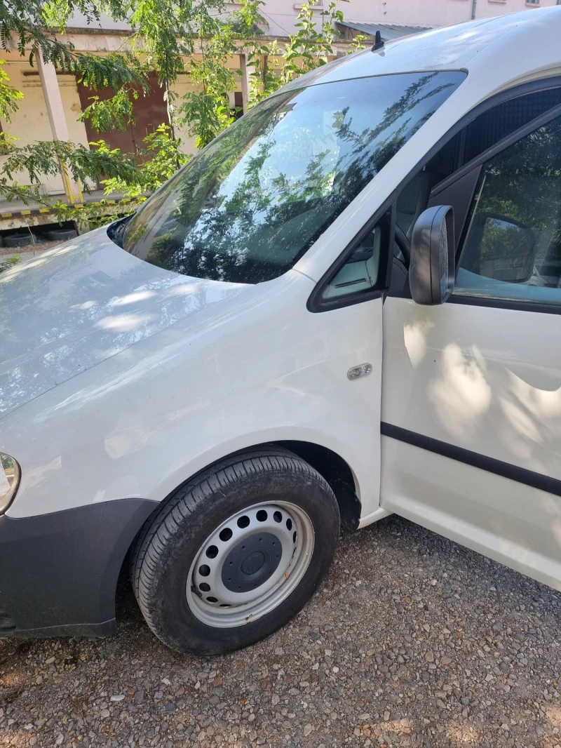 VW Caddy, снимка 2 - Автомобили и джипове - 51300509