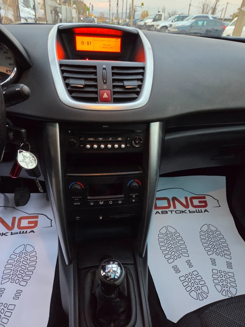 Peugeot 207 1, 600 EURO4 , снимка 12 - Автомобили и джипове - 52336063