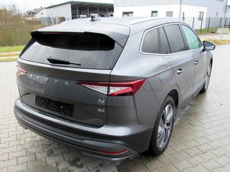 Skoda Enyaq 80, снимка 13 - Автомобили и джипове - 53054680