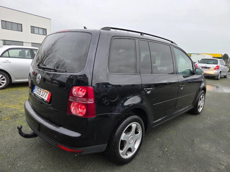 VW Touran 1, 9TDI105ks6skNAVITEMPOMATFACEEU5, снимка 4 - Автомобили и джипове - 53272844
