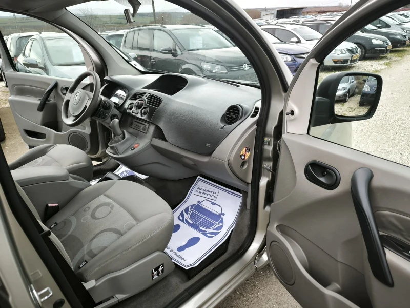 Renault Kangoo 1.6I, снимка 8 - Автомобили и джипове - 53287695