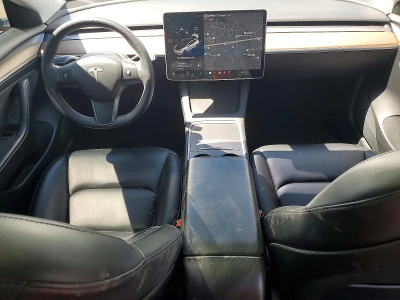 Tesla Model 3, снимка 8 - Автомобили и джипове - 55614244