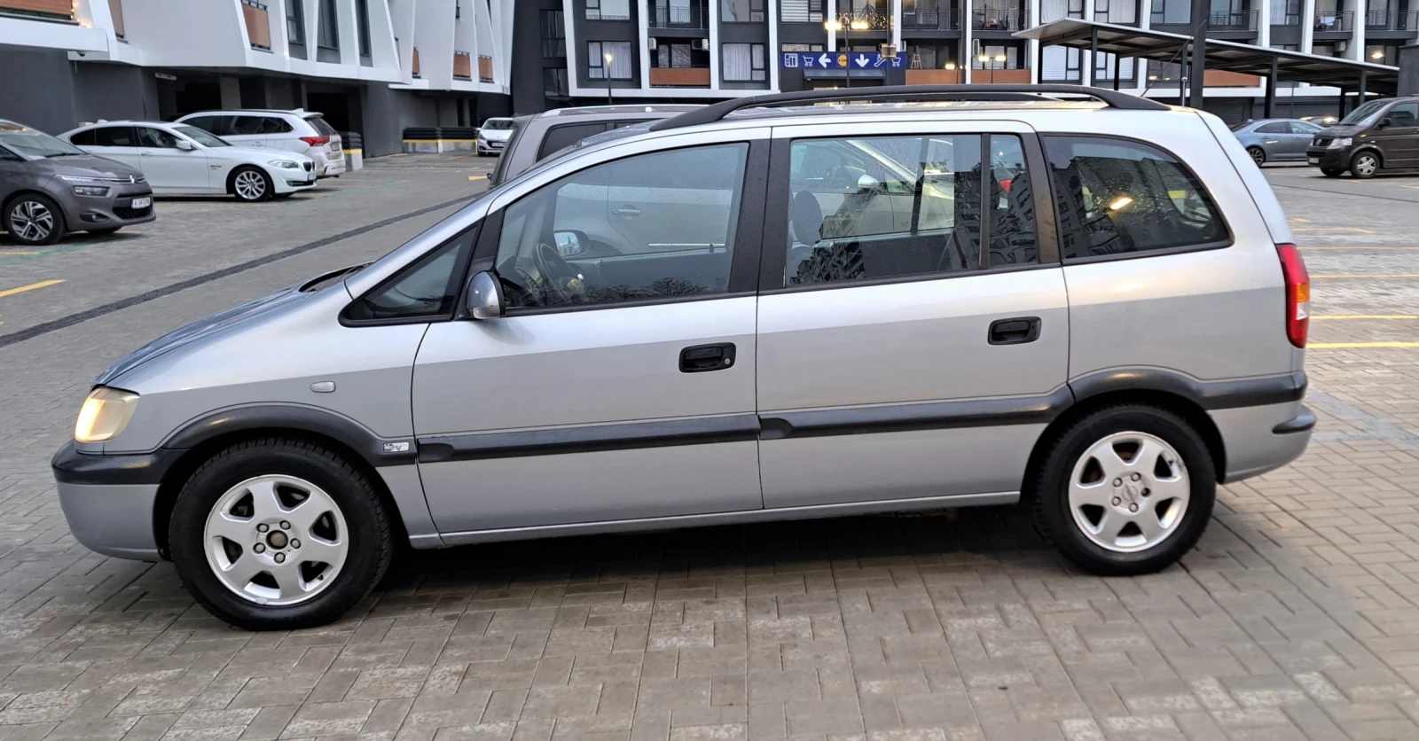 Opel Zafira 1.6/Газ/6+ 1, снимка 1