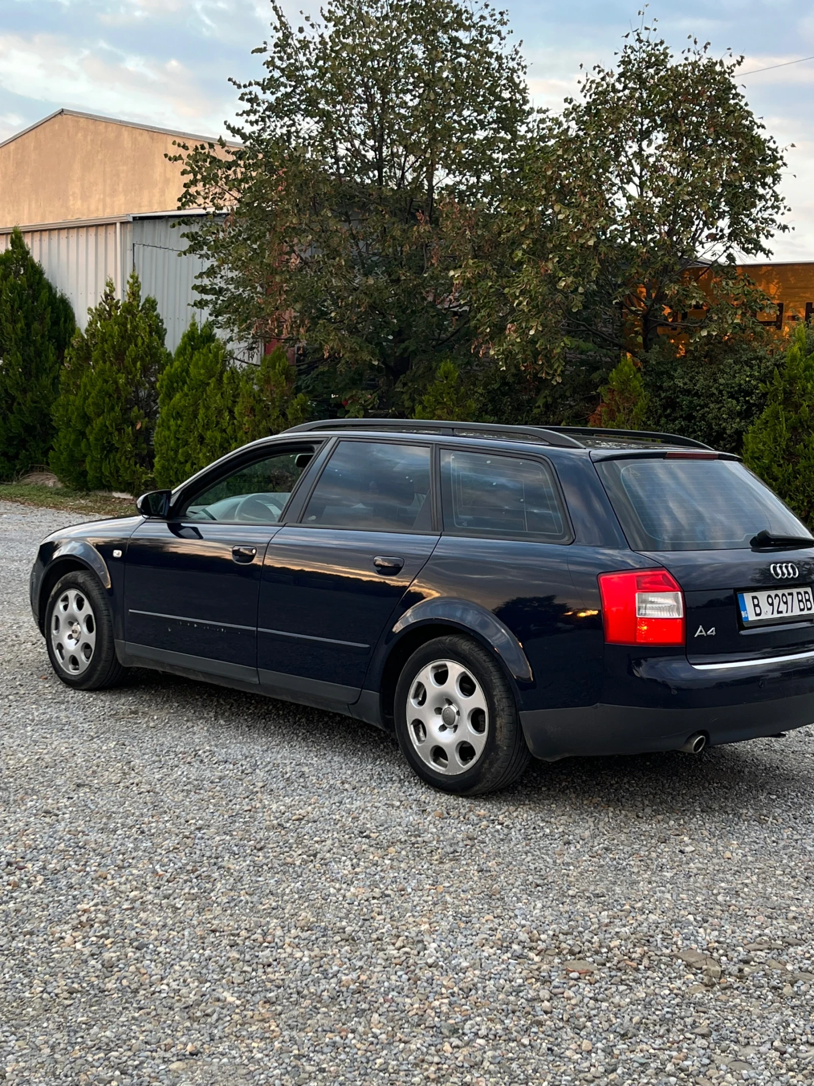 Audi A4 1.8 TURBO - изображение 2